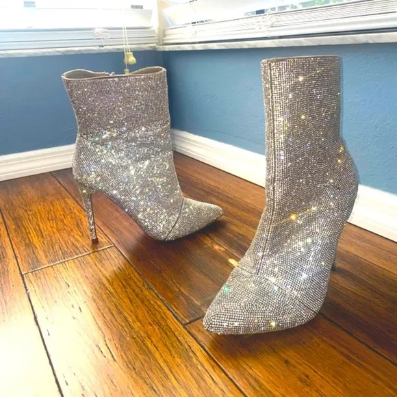 🤍✨ ✨Bling Booties✨✨🤍fabulous boots diamond crystal embellished ankle boots