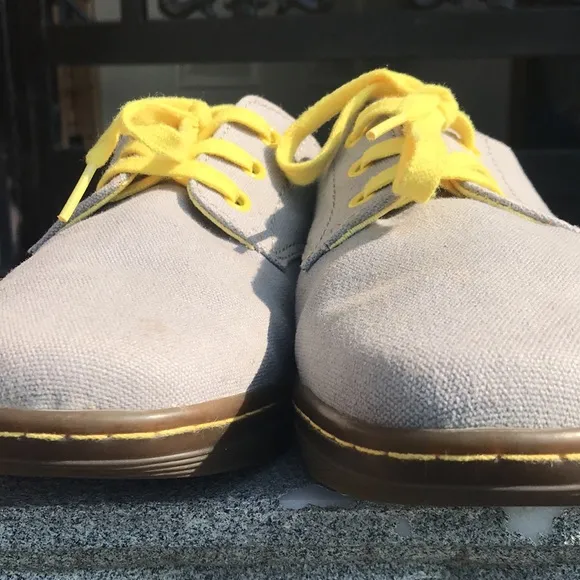 🛍️ DR MARTENS Gray Yellow Sneakers