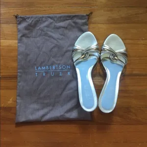 📦 🚚 EVERYTHING MUST GO! Lambertson Truex Heels | Size 10