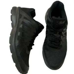 🖤 Fila Memory Foam Finition Sneakers🖤