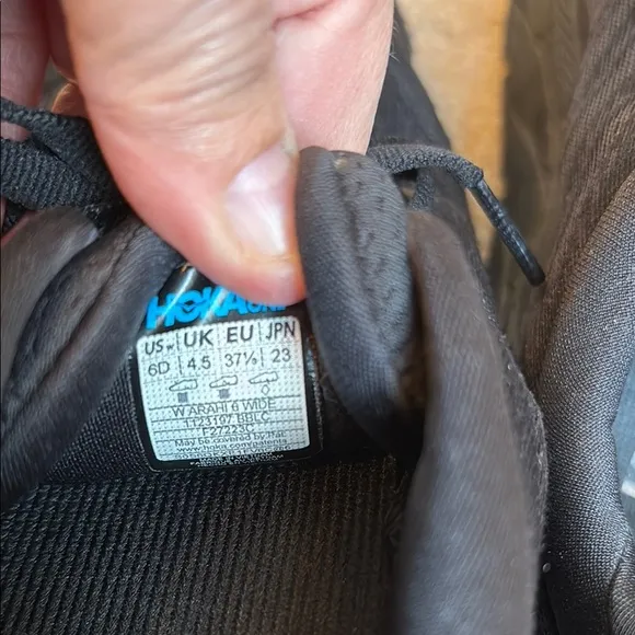 🥝 HOKA Black Arahi 6 Running Shoes