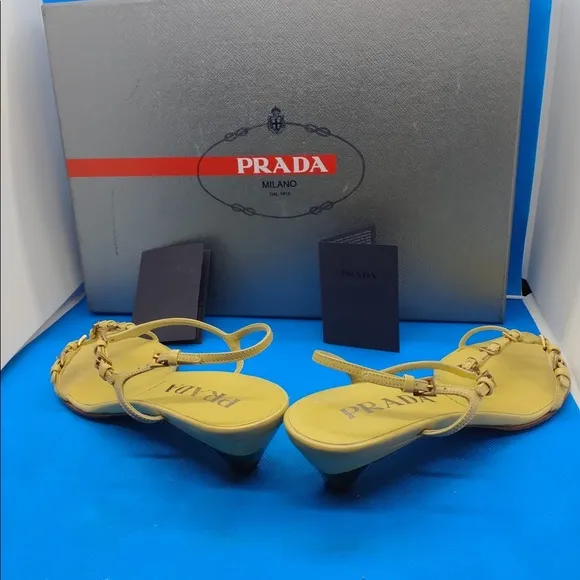 🔥 PRADA Unique Yellow to Cream Colored Sandals Size 36 Also have in size 37