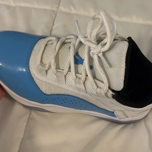 2023 Air Jordan 11 CMFT Low GS 'UNC'