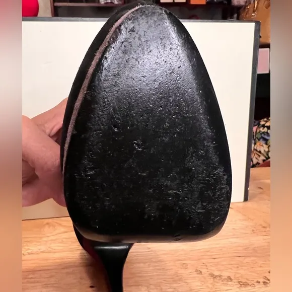 3143:  GIUSEPPE ZANOTTI MSRP $1380 PREOWNED HEELS 37/7