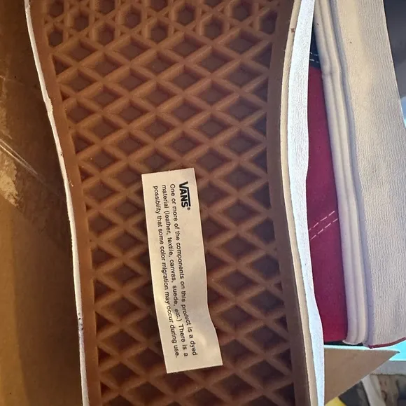 #39❤️ Vans® Unisex Authentic Lace-Up Sneakers in Colorblock Suede and Canvas