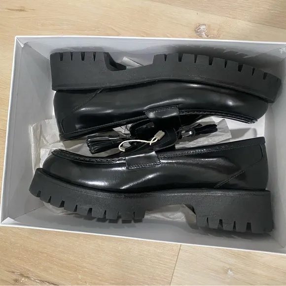 394 Jonak Paris Women's Black Loafers NWB SZ 39