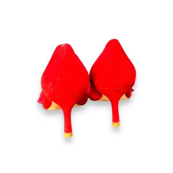 $400 Stuart Weitzman black Red Suede pointed heels size 5