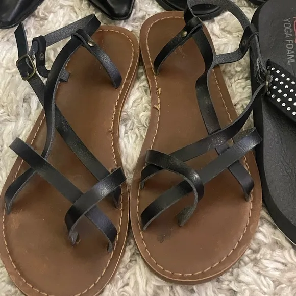 5 Pairs‎ Women’s Size 7 Shoes Sandals Heels Bundle Dress Shoes Black &amp; Brown
