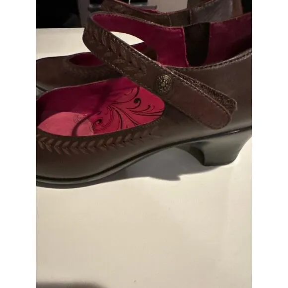 ABEO BIO SYSTEM BROWN LEATHER MARY JANES HEELS PUMPS SHOES WOMENS SZ 8.5
