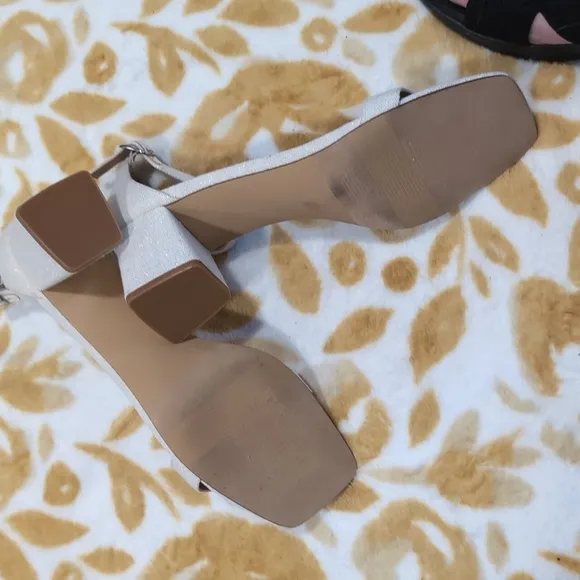 Abound Women's Cream Sandals
