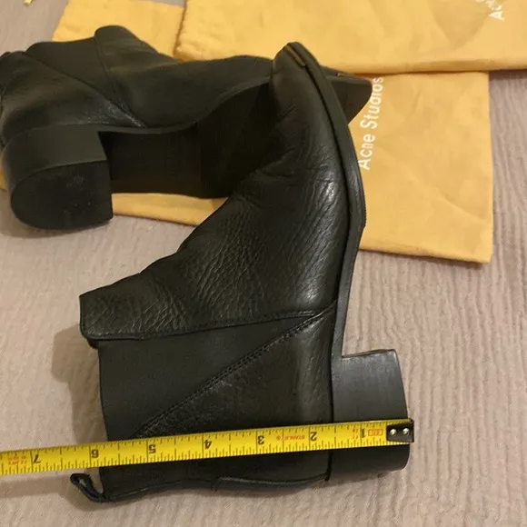 ACNE STUDIOS JENSEN BOOTS . Size 36 . Made in Italy