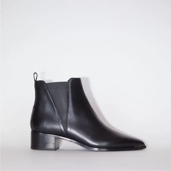 ACNE STUDIOS JENSEN BOOTS . Size 36 . Made in Italy