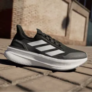 Addidas ultraboost 5.0 light boost men’s size 6 or women’s size 7.5 sneakers