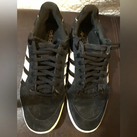 Adidas Black Sneakers / Unisex