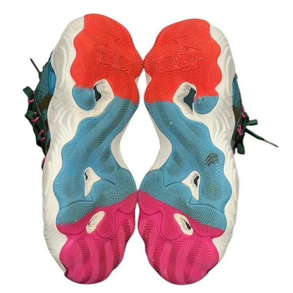 Adidas Boys Sneakers(Size 6)