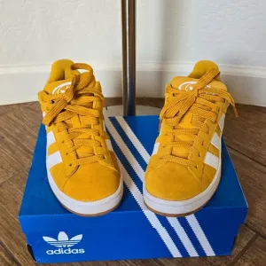 Adidas Campus 00's J Sneakers (Big kid) Unisex