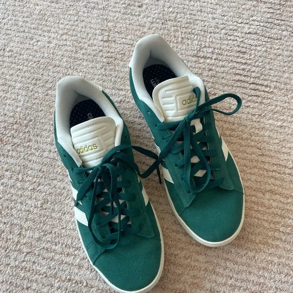 Adidas Cloudfoam Comfort Green Sneakers