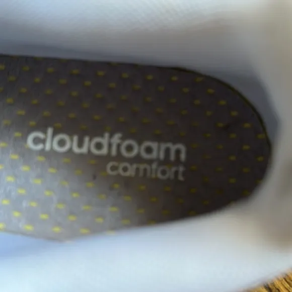 Adidas Cloudfoam Comfort Sneakers Size 7