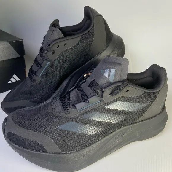 Adidas Duramo Womans Size 8 Speed Running Sneakers Shoes Black Carbon IE…