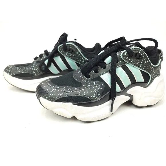 adidas EF9002 Womens Magmur Runner   Sneakers Shoes Casual   - Size 7 M