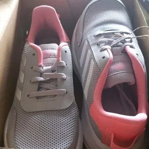 ADIDAS girl sneakers