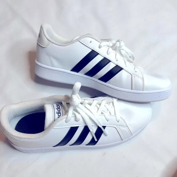 Adidas grand court unisex sneakers