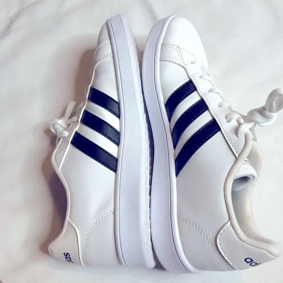 Adidas grand court unisex sneakers