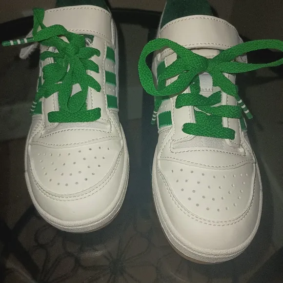 Adidas Kids Forum Low Sneakers Green White Unisex sz 2 NEW