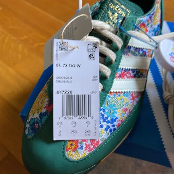 Adidas Liberty Sneakers