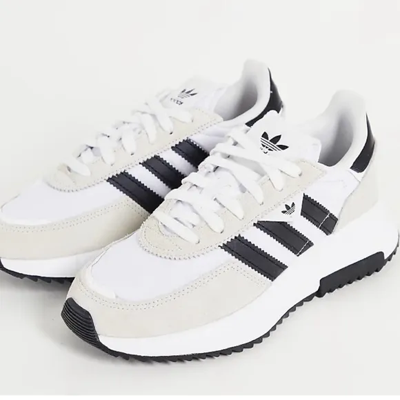 Adidas Men’s 8.5 Retrophy F2 Sneakers Womens 10.5 Unisex