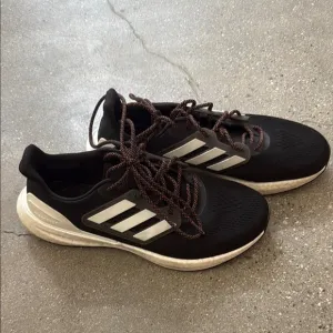 Adidas Men's Black Running Shoes