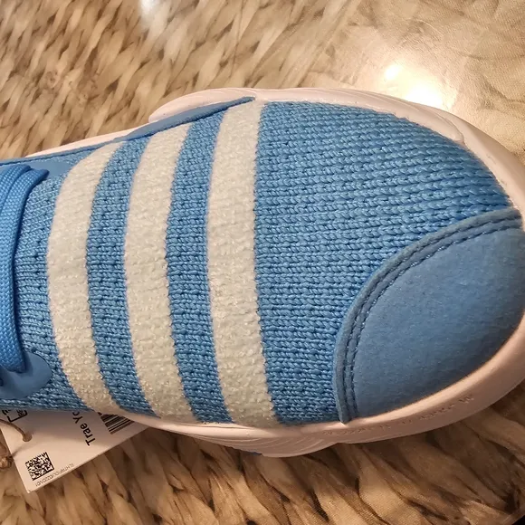 Adidas Men's Trae Young 2 Sneakers