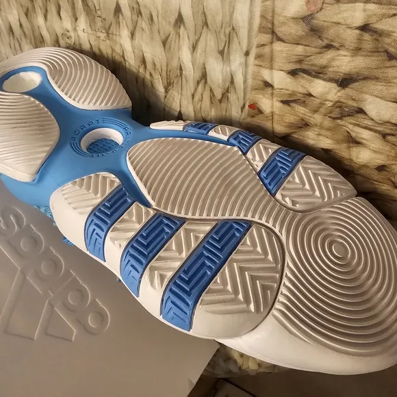 Adidas Men's Trae Young 2 Sneakers