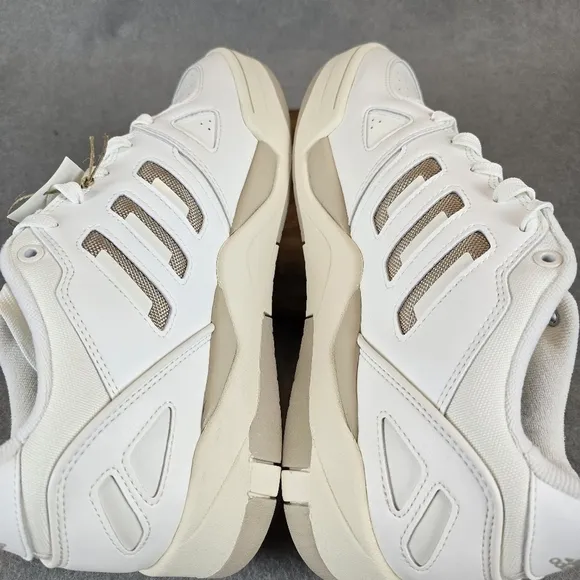 Adidas, mid city, low men's size 11.5** New ** sneakers shoes