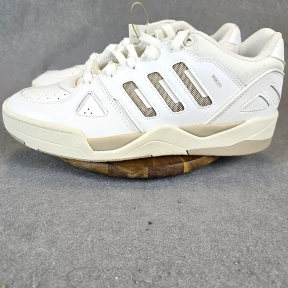 Adidas, mid city, low men's size 11.5** New ** sneakers shoes