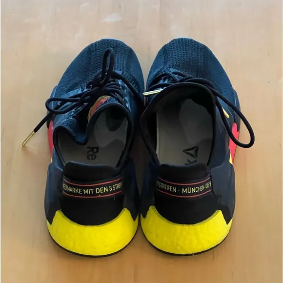ADIDAS NMD-RI-V2 ATHLETIC SHOES