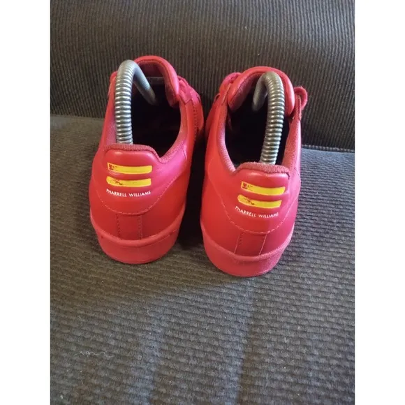 Adidas Originals Pharrell Williams Red Supercolour Superstar S31608 Youth 4.5