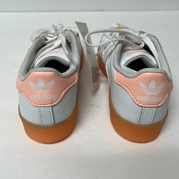 ADIDAS Originals Unisex-Child Superstar Sneakers.