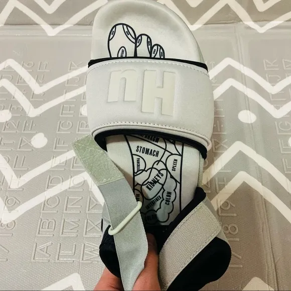 Adidas Pharrell human race special edition sandals slides