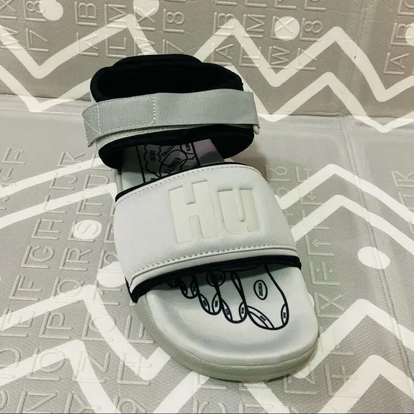 Adidas Pharrell human race special edition sandals slides
