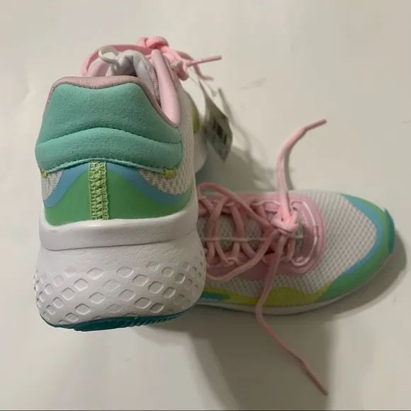 Adidas Primrose Sleek White Blue Yellow Pink Women Size 6.5 Running Shoes FZ3215