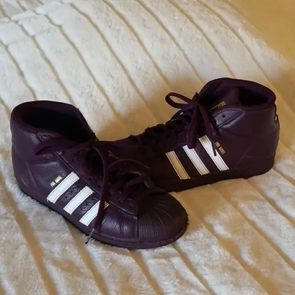 ADIDAS // pro model burgundy high tops