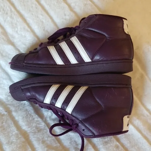 ADIDAS // pro model burgundy high tops