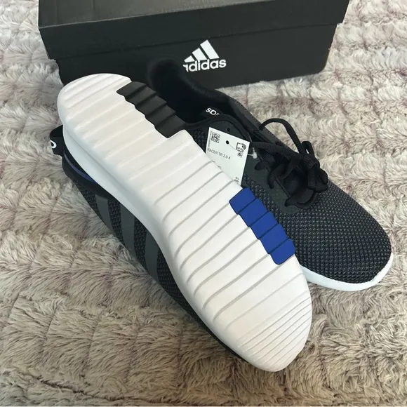 𝅺ADIDAS Racer track kids  Sneakers