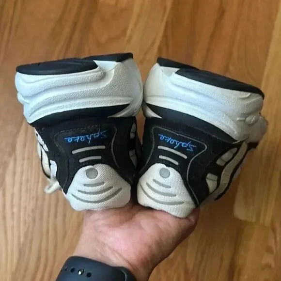 Adidas Sphere Sneakers NWT 90s Sneakers Size 8.5