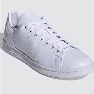 Adidas Stan Smith All White Men Sneakers!