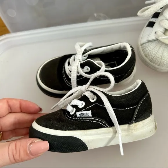 Adidas Superstar &amp; Vans Old Skool Toddler Sneakers - Unisex 2pc Bundle Size 4