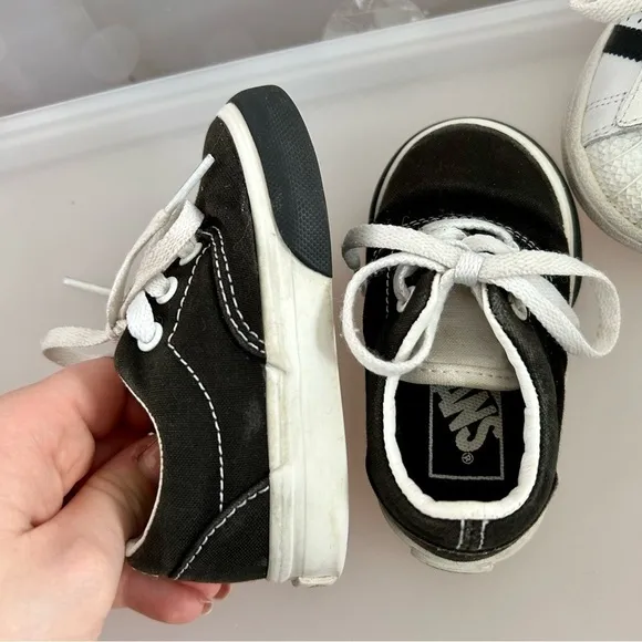 Adidas Superstar &amp; Vans Old Skool Toddler Sneakers - Unisex 2pc Bundle Size 4