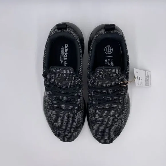 adidas Swift Run 22 Black / Grey Womens Shoes