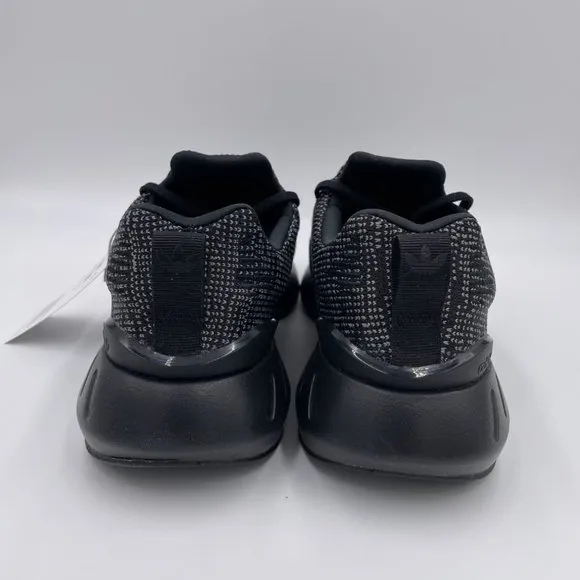 adidas Swift Run 22 Black / Grey Womens Shoes